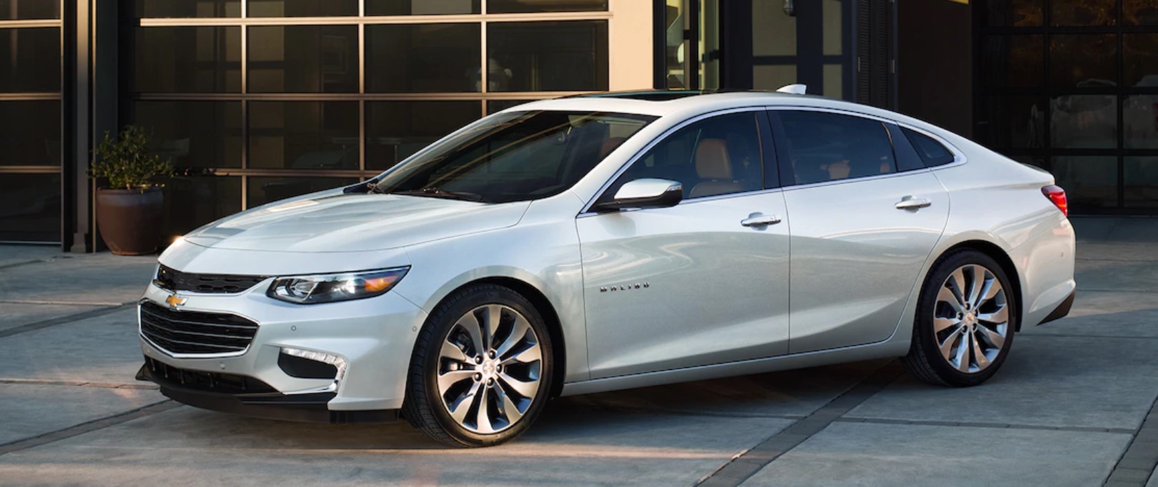 2019 Chevrolet Malibu John Jones Auto Group Salem, IN